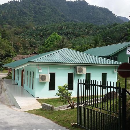 Ulu River Lodge Gopeng Luaran gambar